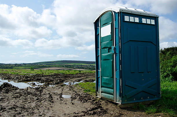 Best ADA-Compliant Portable Toilet Rental  in St Peters, MO