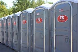 Best Short-Term Portable Toilet Rental  in St Peters, MO